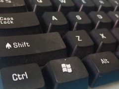 ��ɽƽ�����ѧУ������/