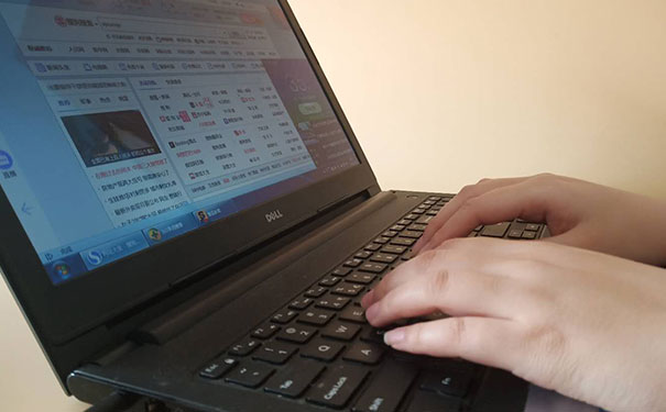 �㶫ƽ�����ѧУ����     