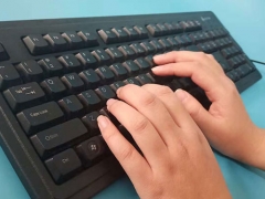 ����ƽ����ƿγ���ѵ/