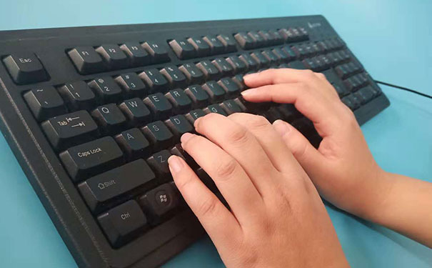 ����ƽ����ƿγ���ѵ