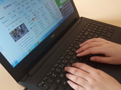 ����ƽ����ƿγ�/