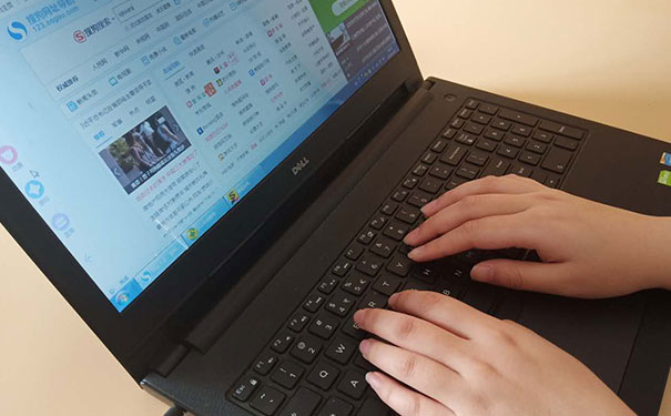 ����ƽ����ƿγ�