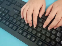 ����ƽ����ư�/