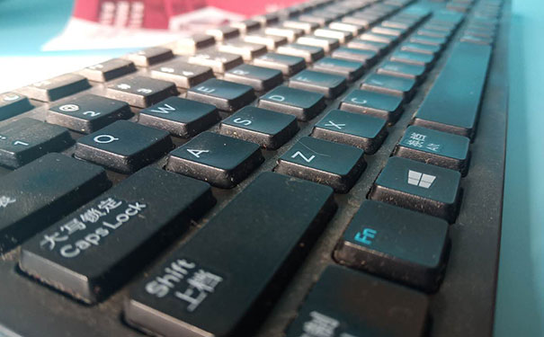 ����ƽ�����ѧУ�Ϻ���