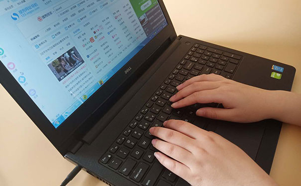 ����ƽ�����ʦ��ѵ