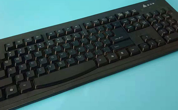 ����ƽ�������ѵѧУ����Щ