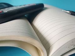 �Ϻ��ֶ����������ѵ-�����м�������ڿγ̣�������Ƶ-�ʺ�ѧУ/