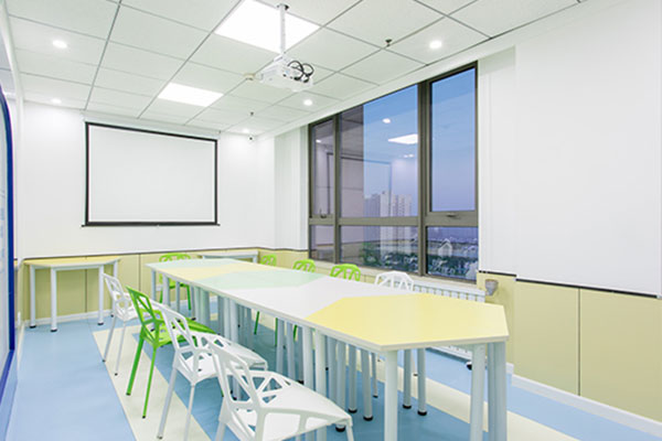 �Ϻ��������Ϣѧ������ѵ��������