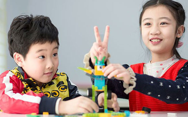 �ൺ�Ƶ�����Ϣѧ������ѵ��������