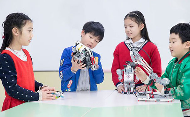 ������������Ϣѧ������ѵ��������     