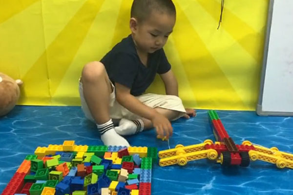 �ϲ��ٶ������ѵ-Scratch-Python-C++�γ�-ͯ��ͯ��