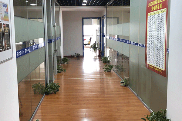 ʮ�߻���м�ְ����ѵ-���ü۸�-���Ա�������