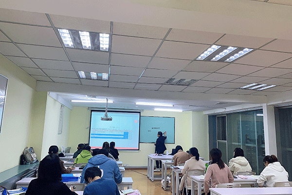 西宁海湖新区会计中级职称培训-费用价格-考试报名条件