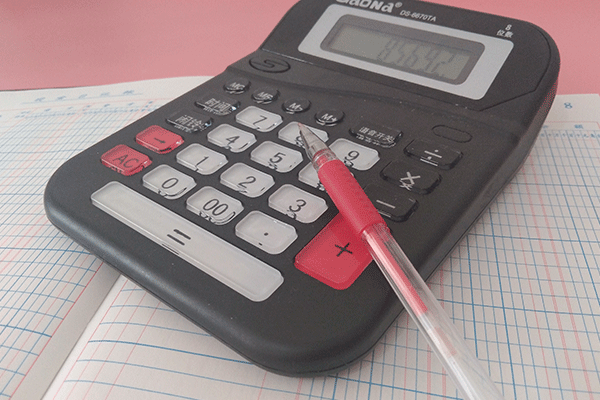 �ɶ��ɻ�������м�ְ����ѵ-���ü۸�-���Ա�������