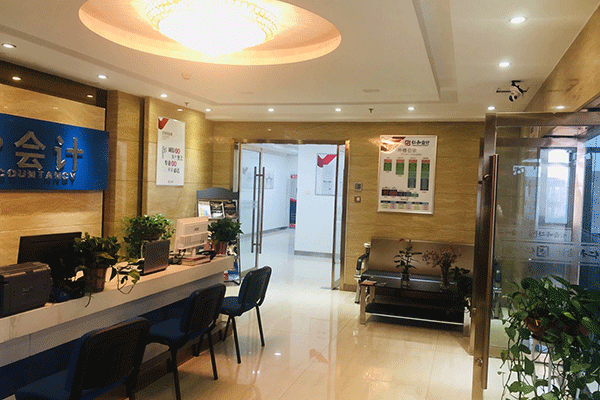 �������㷻������м�ְ����ѵ-���ü۸�-���Ա�������