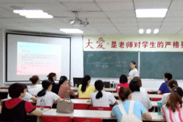 石家庄桥西区会计中级职称培训-费用价格-考试报名条件