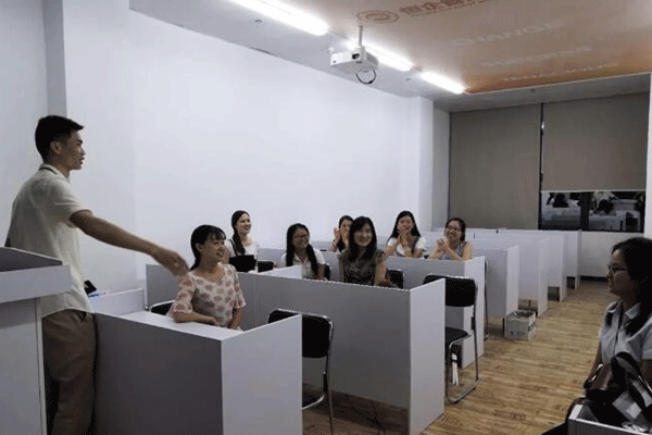 ���ϳ�����Ʊ������-ʱ��-����