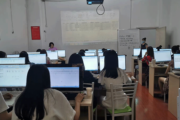 �����ɿ��������ѵ�����ļҺ�-���ö���Ǯ