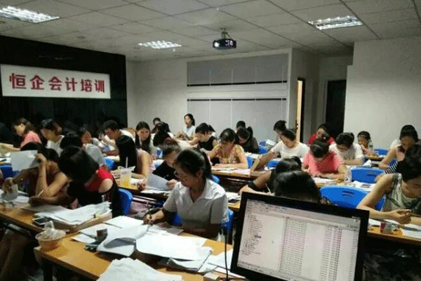 �عػ����ѵ�����ļҺ�-���ö���Ǯ