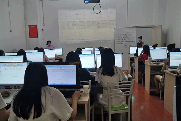 ���ݻ����������ѵ�����ļҺ�-���ö���Ǯ