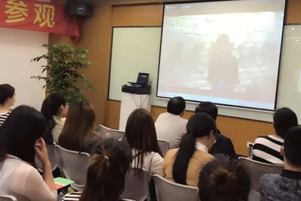 ���������������ѵ�����ļҺ�-���ö���Ǯ