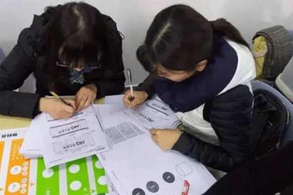 �����������������ѵ�����ļҺ�-���ö���Ǯ