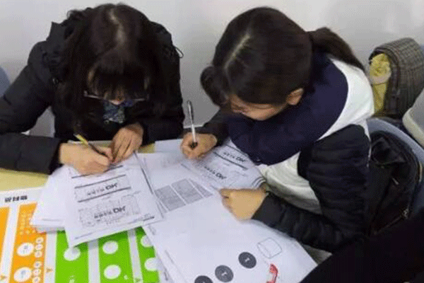 ��Ǩ�����ѵ�����ļҺ�-���ö���Ǯ