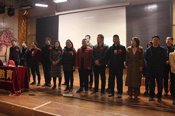 龙岩法考培训机构哪个好_费用