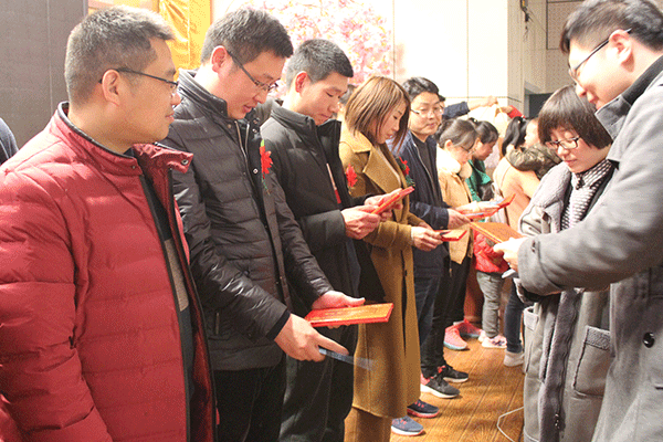 �Ž�������ѵ�����ĸ���_����