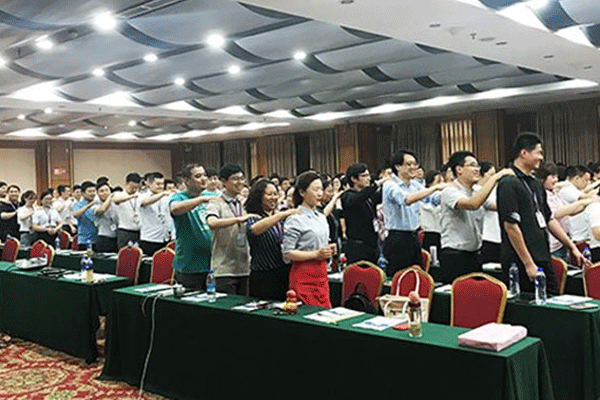 益阳法考培训机构哪个好_费用