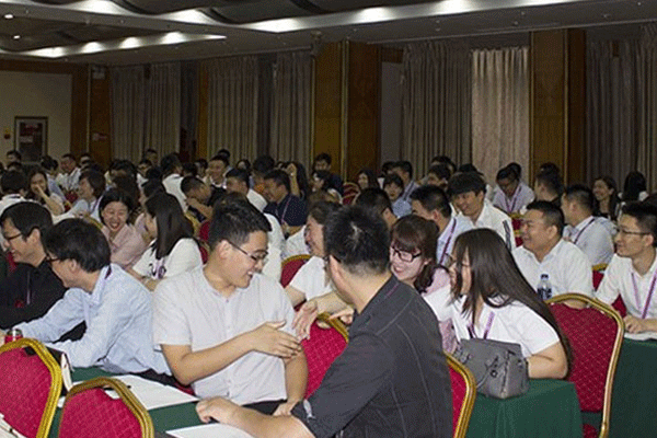 宜宾法考培训机构哪个好_费用