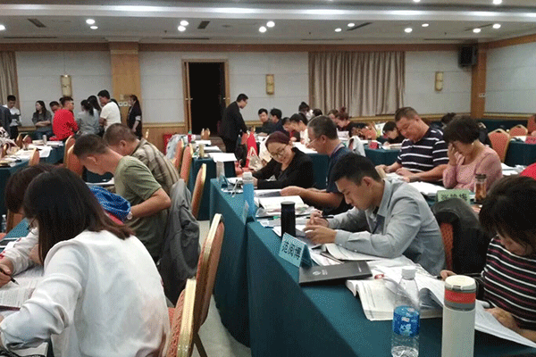 玉溪法考培训机构哪个好_费用