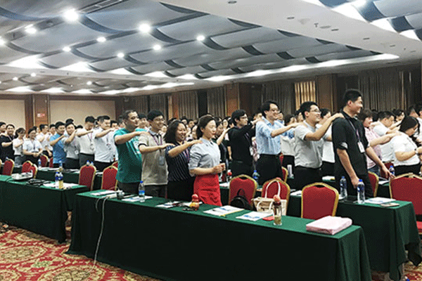 青海法考培训机构哪个好_费用