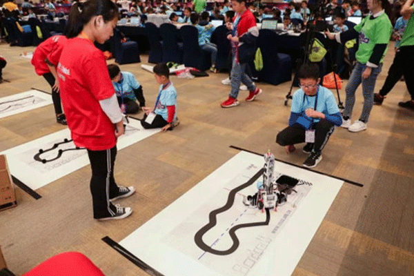 �Ͳ��ٶ������˱���ĸ�������-�������а�