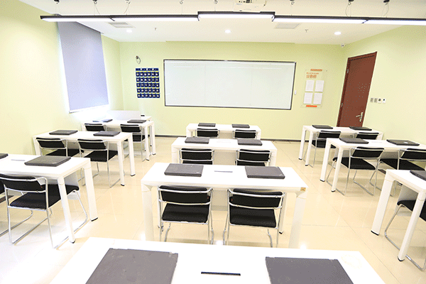 ��������������������ѵ����-�����ļҺ�