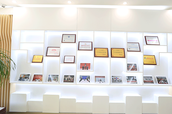 ������ƽ������������ѵ����-�����ļҺ�