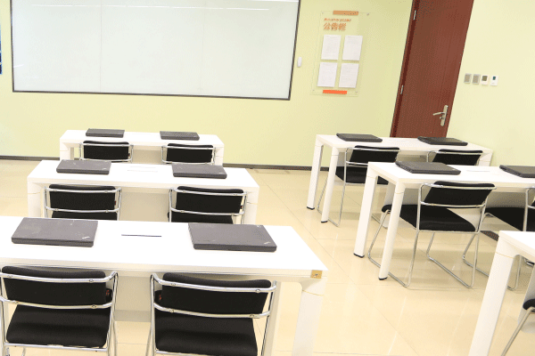 �Ϸ���ɽ������������ѵ����-�����ļҺ�