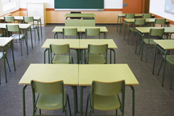 ����IT��ѵѧУ�ļҺ�-ѧ�Ѷ���Ǯ