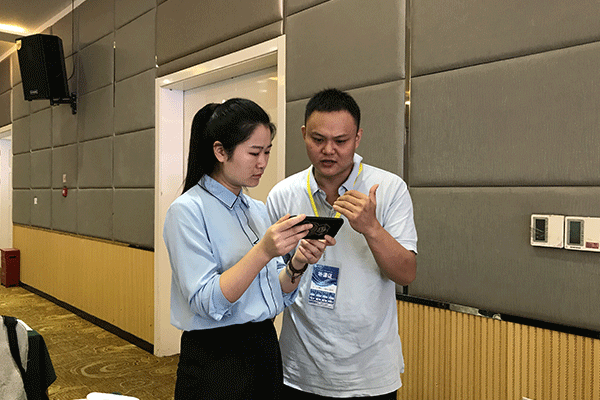 ����������������ѵ�����ĸ���-�γ̷��ú���-���濿��