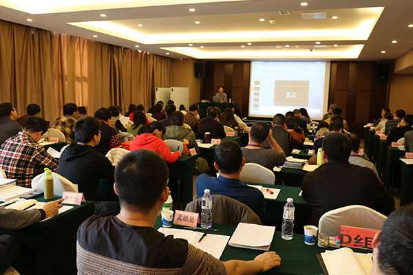 ���ֶ�����ѵ�����ĸ���-�γ̷��ú���-���濿��