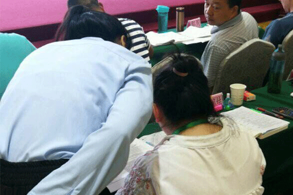 ����������ѵ�����ĸ���-�γ̷��ú���-���濿��  