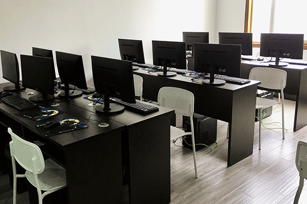 �ɶ������������ѵ����-�����ļҺ�