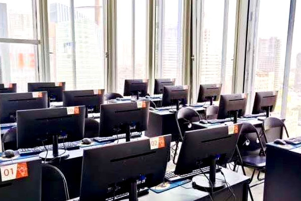 ���ݵ�����ѵ����-�����ļҺ�