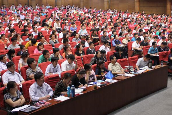 ���ݶ�����������ʦ��ѵ����-�γ̼۸�