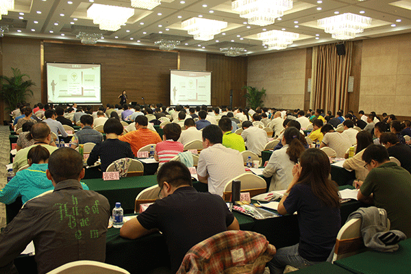 ����������������ʦ��ѵ����-�γ̼۸�