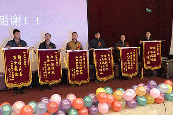 ����һ����ѵ��-���ö���Ǯ