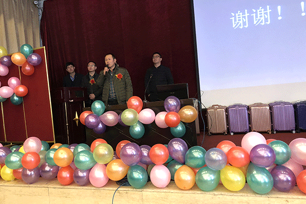 ����һ����ѵ��-���ö���Ǯ