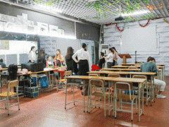 ��ݸ��ױ������ѵѧУ/