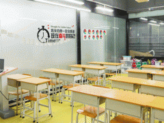 ��ݸ��ױѧУ�������а�/