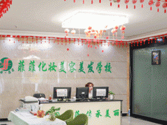 ��ݸ��ױ��ѵѧУ����Щ/